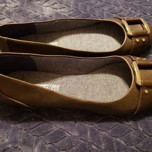 Dr. Scholls Memory Foam Brown Flats, size 10